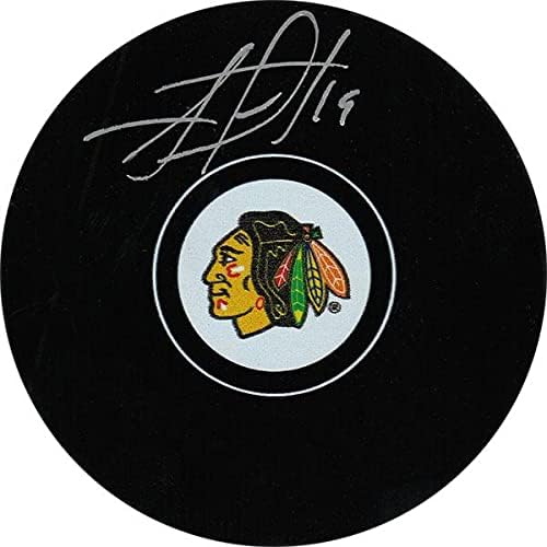 Миене на Джонатан Тьюза с автограф Чикаго Блекхоукс - за Миене на НХЛ с автограф
