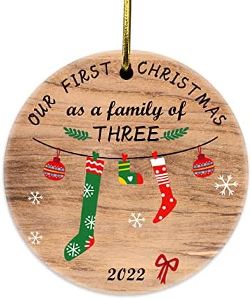 SENSEVEN 2022 Първата Коледа като Украса за семейство от трима души, е Първата Ни Коледа като украса за мама и татко, 1-e Коледна украса