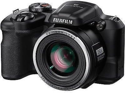 Комплект фотоапарат Fujifilm Finepix S8630 с 36-Кратно оптично увеличение, Широкоъгълен 16 Мегапиксела 3.0