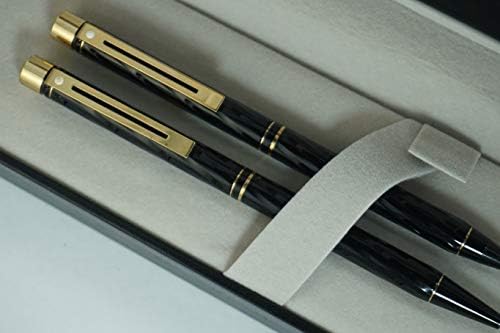 Sheaffer Произведено в САЩ Корпоративна Спирален корпус Targa, покрити с черен лак, с Фирмени златни пръстени Targa Centre и набор от химикалки