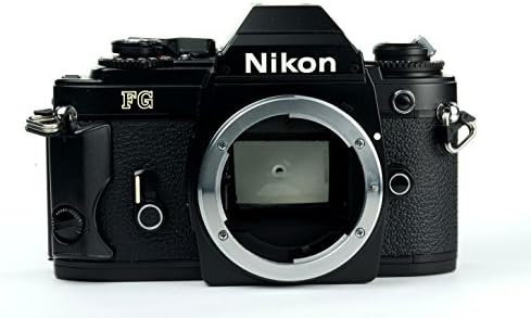 35 mm филмов огледален фотоапарат Nikon FG черен корпус