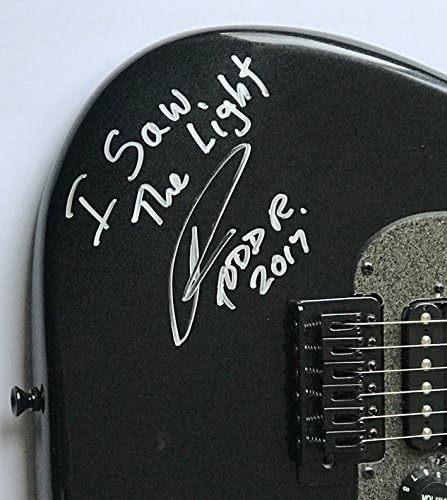 Тод Рандгрен подписа договор с китариста Fender stratocaster с името на песента и Бекет coa
