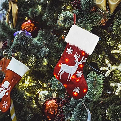 Коледни Чорапи на Тъканта Коледна Чанта за Чорапи и Коледни Окачени Чорапи за Украса на парти и Коледен Cartoony Червен Набор от Камина